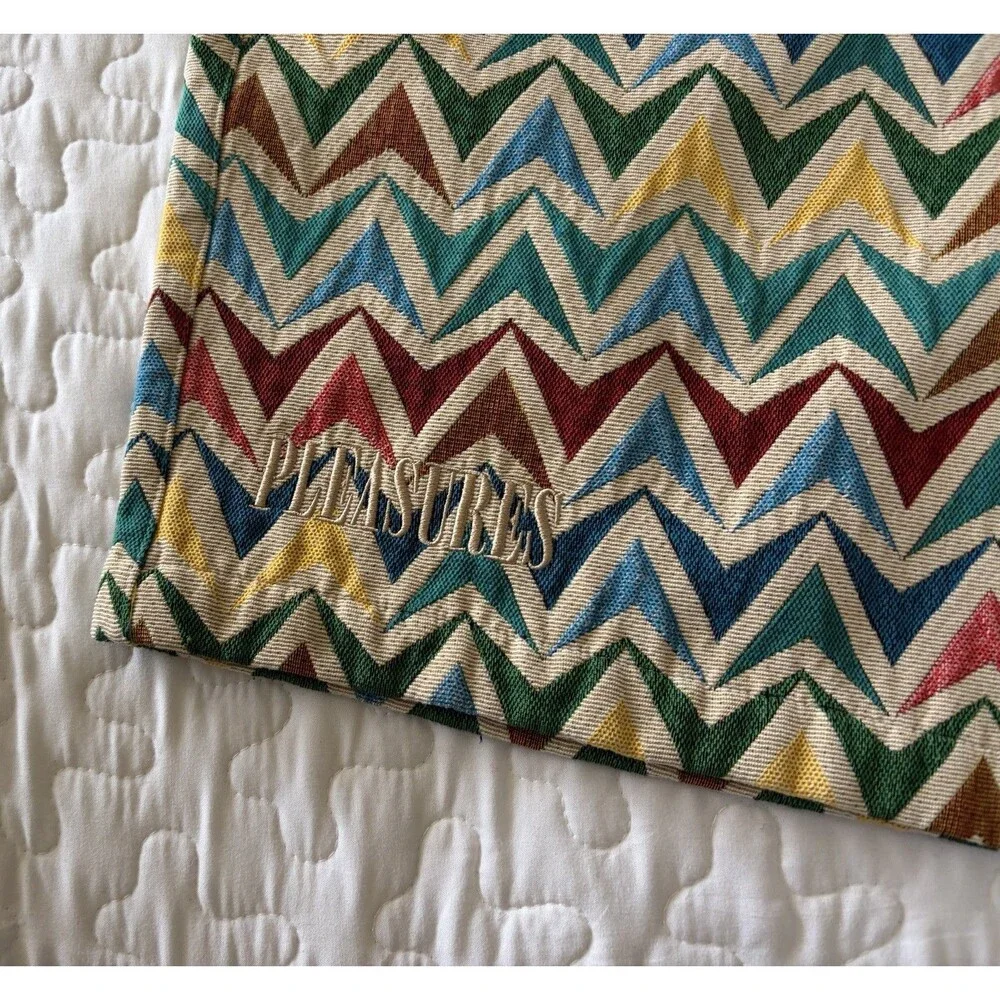 Pleasures Now Tapestry Rug Cream Multi Color Drawstring Shorts Sz XXL